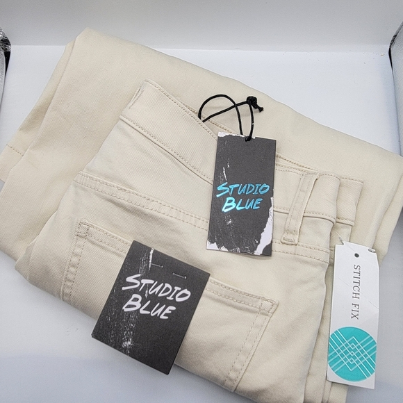 NWT STUDIO BLUE SUPER HIGH RISE & WIDE LEG WOMENS PANTS OFF WHITE JEANS SIZE 12 - Picture 8 of 8